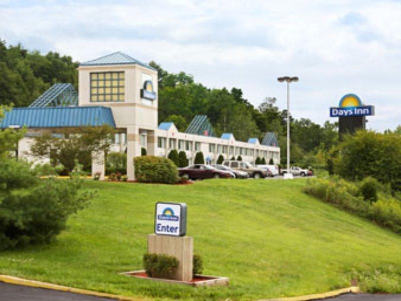 Days Inn Port Jervis Kültér fotó